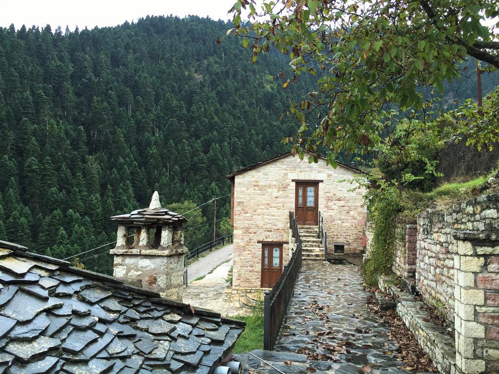 Old Inn Gorianadhes Экстерьер фото