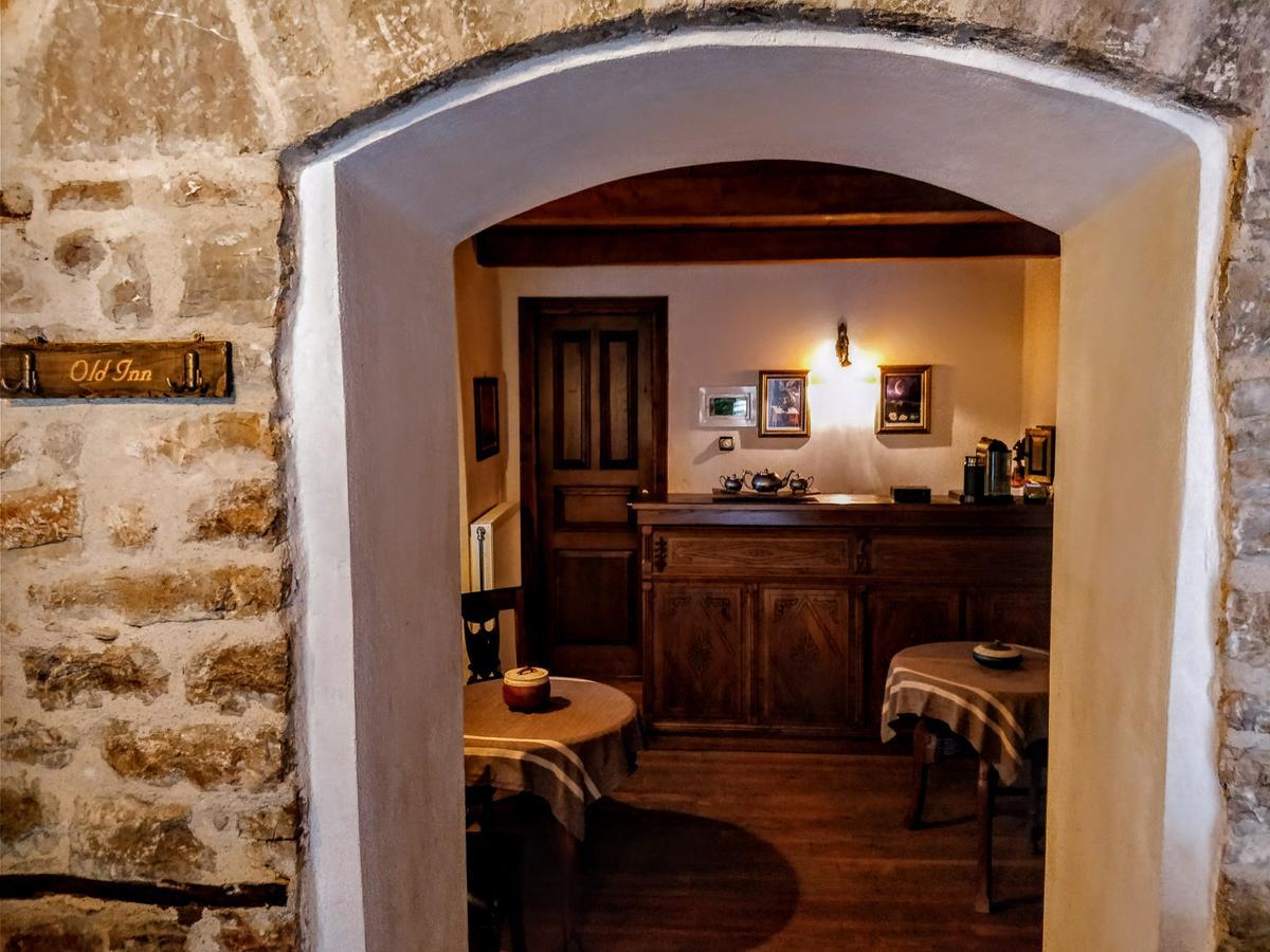 Old Inn Gorianadhes Экстерьер фото