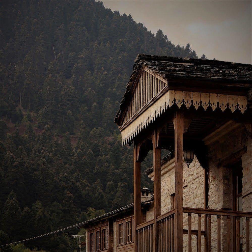 Old Inn Gorianadhes Экстерьер фото